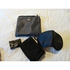 TUMI x Delta One First Class Zipper Pouch Case Amenity Kit Business Gray NEW!!!